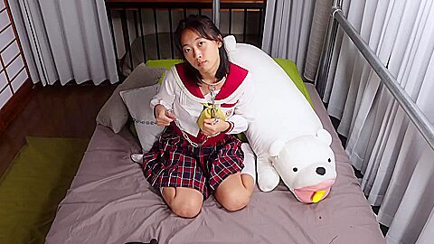 Flame Hel In Japanese Girl In Chains Gets Good Vibrations From